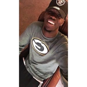 Meet your Posher, Darvelle